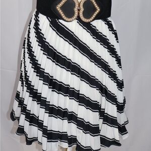 Elegant Black and White Striped Skirt